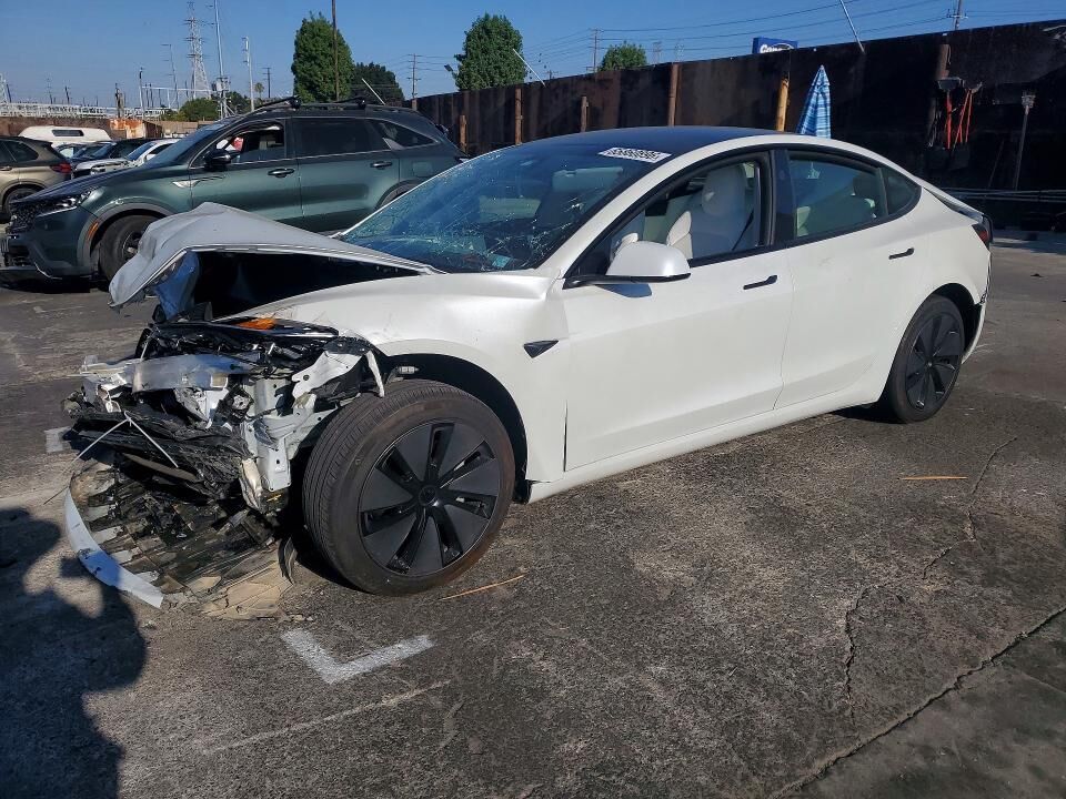 2024 TESLA Model 3