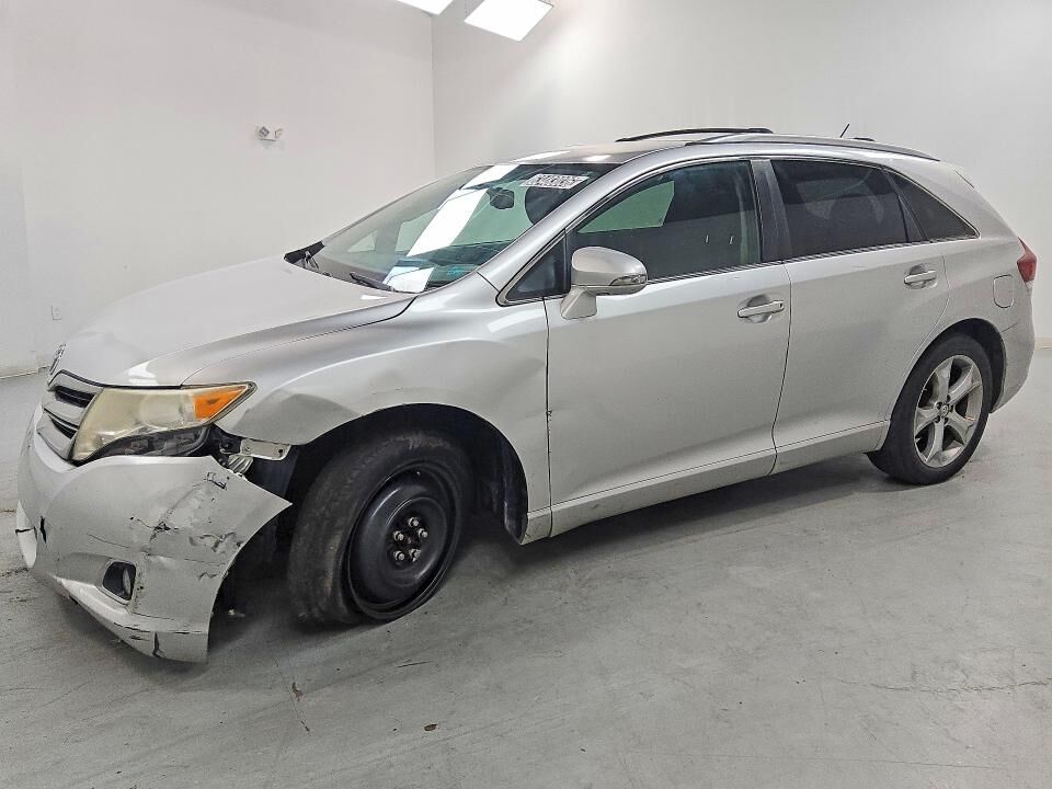 2013 TOYOTA Venza