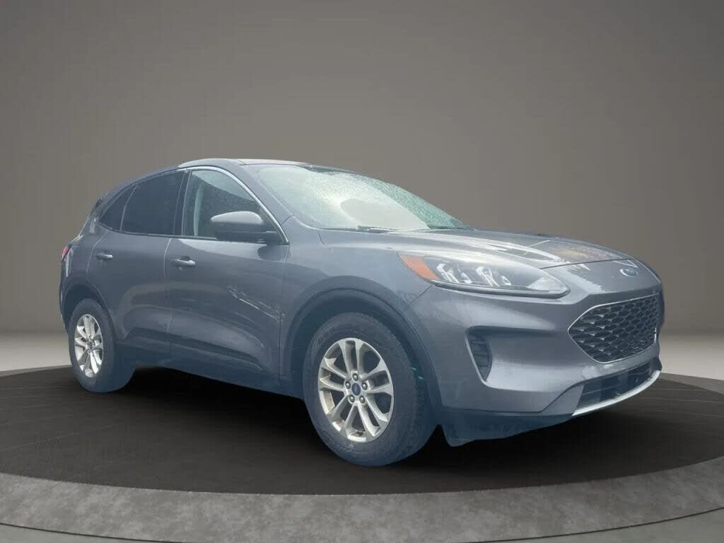2021 FORD Escape
