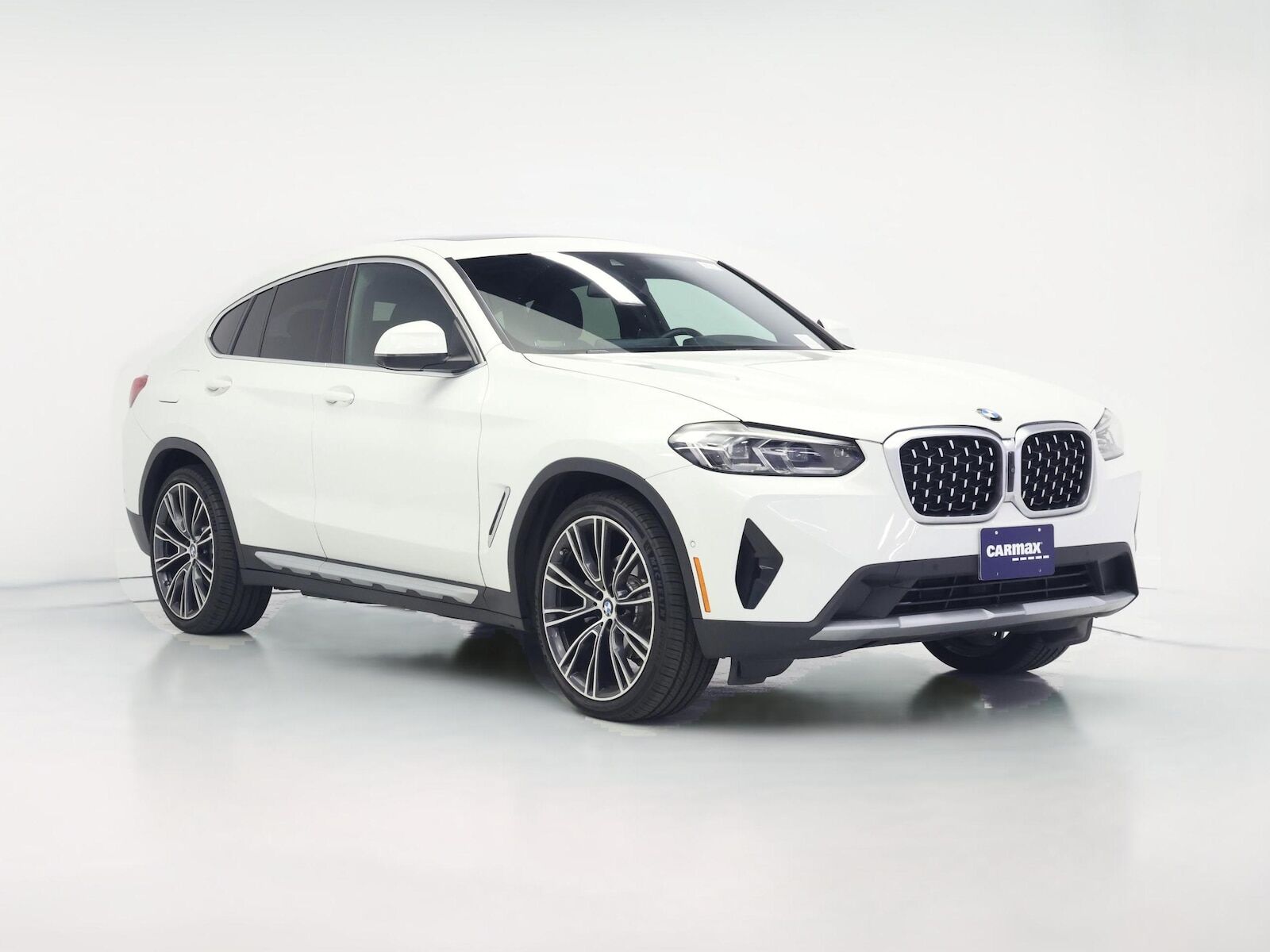 2022 BMW X4