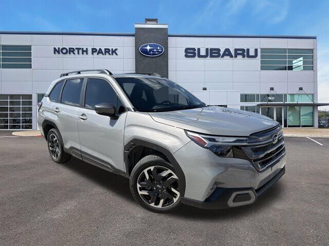 2025 SUBARU Forester