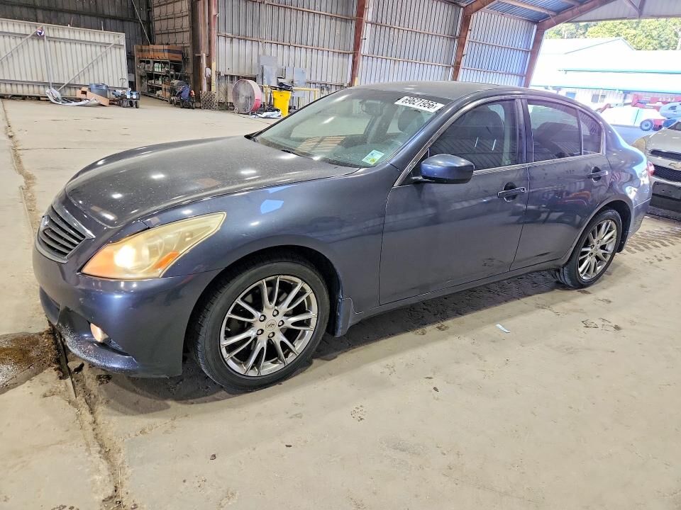 2012 INFINITI G37