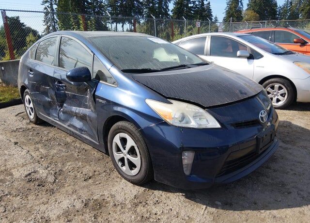 2015 TOYOTA PRIUS