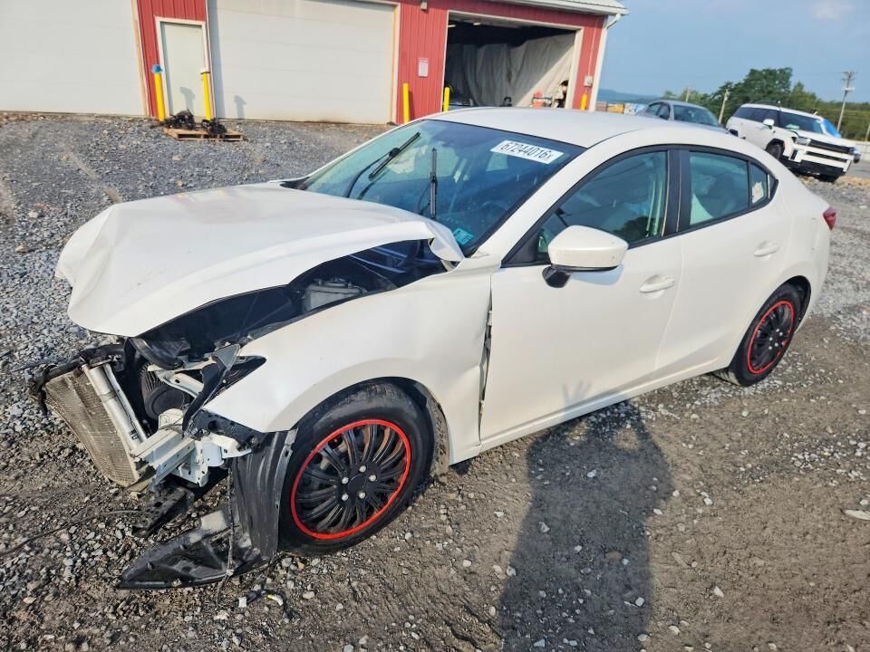 2015 MAZDA Mazda3