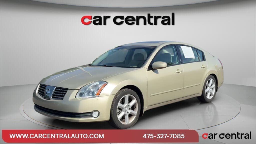 2004 NISSAN Maxima