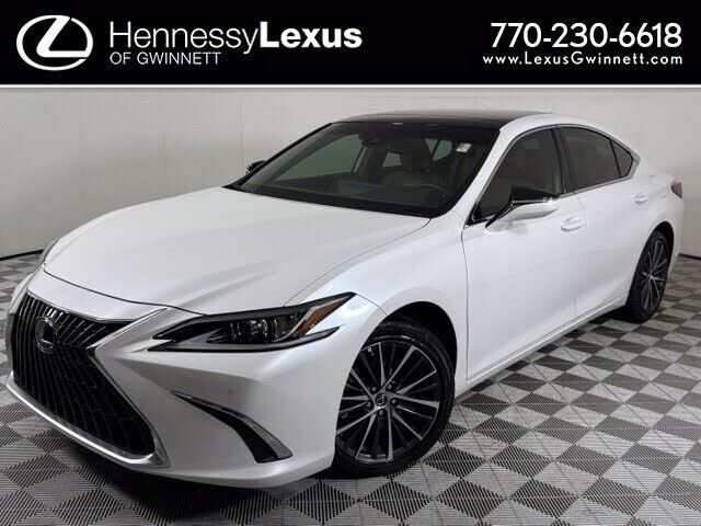 2025 LEXUS ES