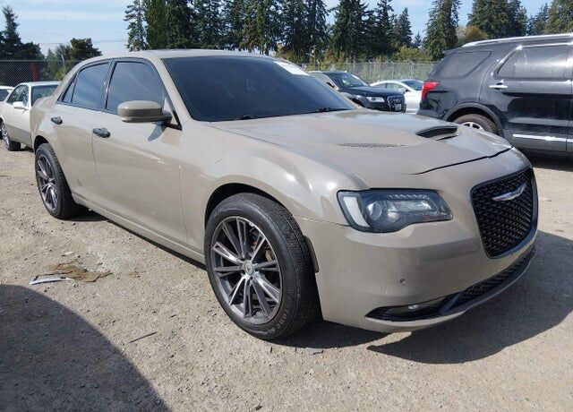 2019 CHRYSLER 300