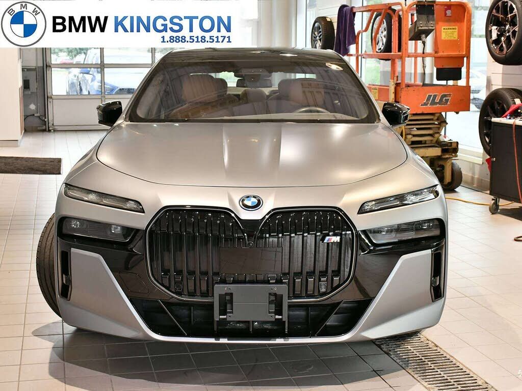 2024 BMW i7