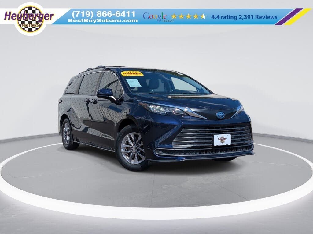 2022 TOYOTA Sienna