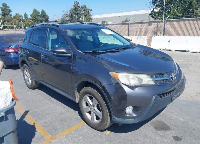 2014 TOYOTA RAV4