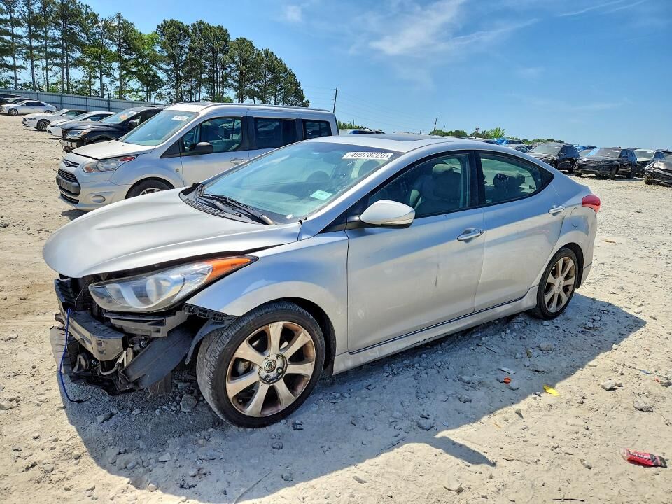 2013 HYUNDAI Elantra