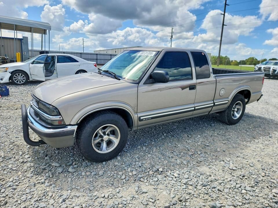 2001 CHEVROLET S-10 Pickup