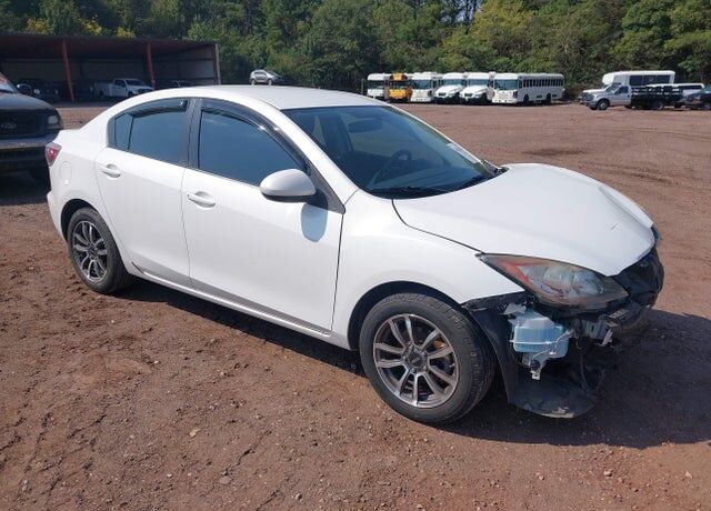 2010 MAZDA Mazda3
