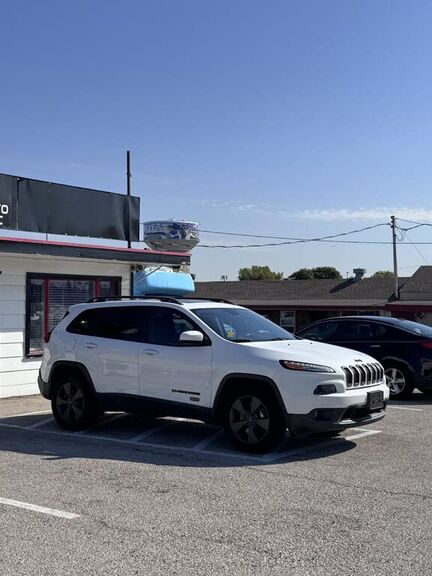 2016 JEEP Cherokee