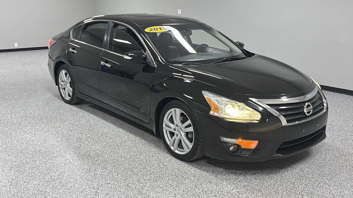 2015 NISSAN Altima