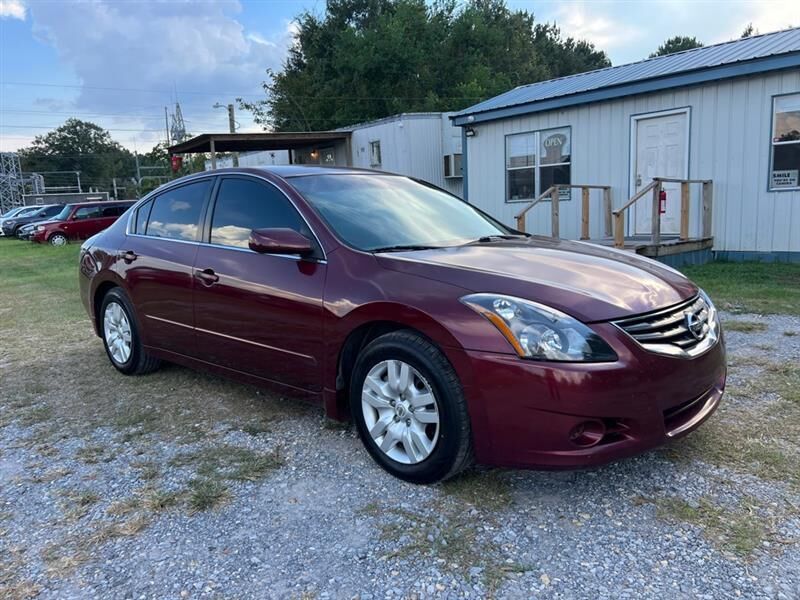 2011 NISSAN Altima