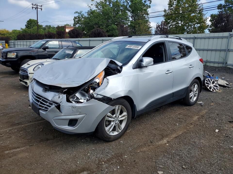 2012 HYUNDAI Tucson