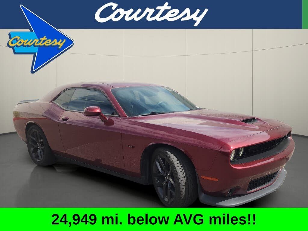 2019 DODGE Challenger