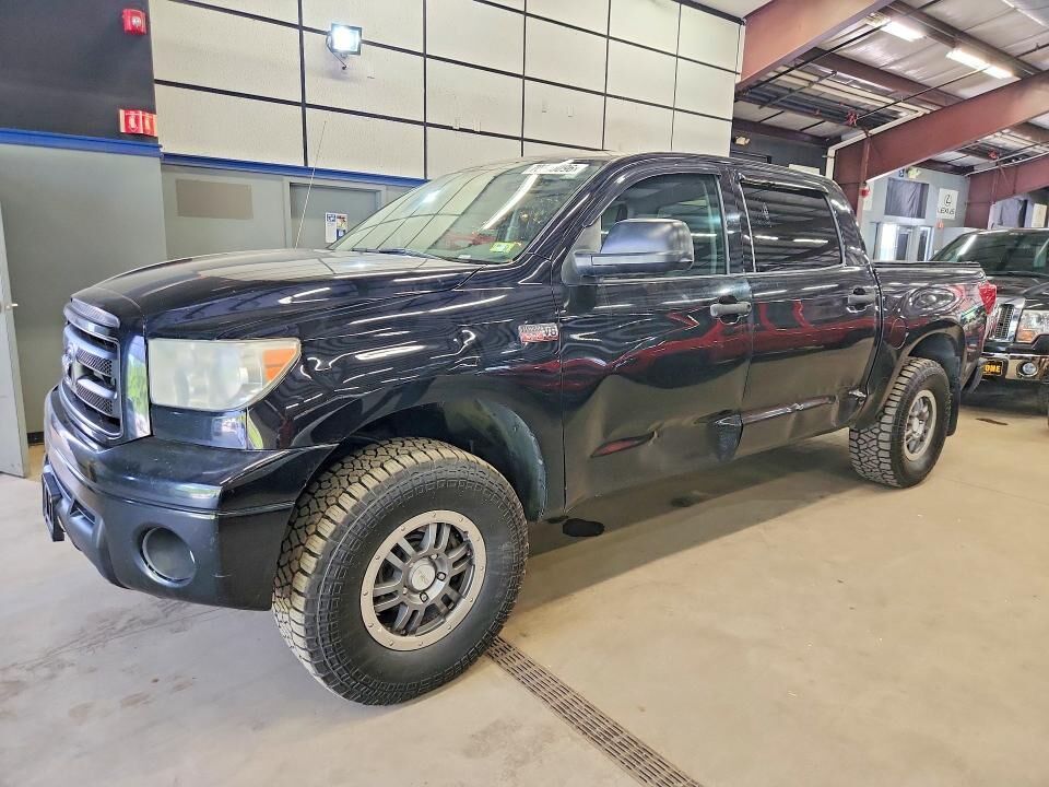 2012 TOYOTA Tundra
