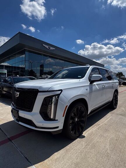 2026 CADILLAC Escalade