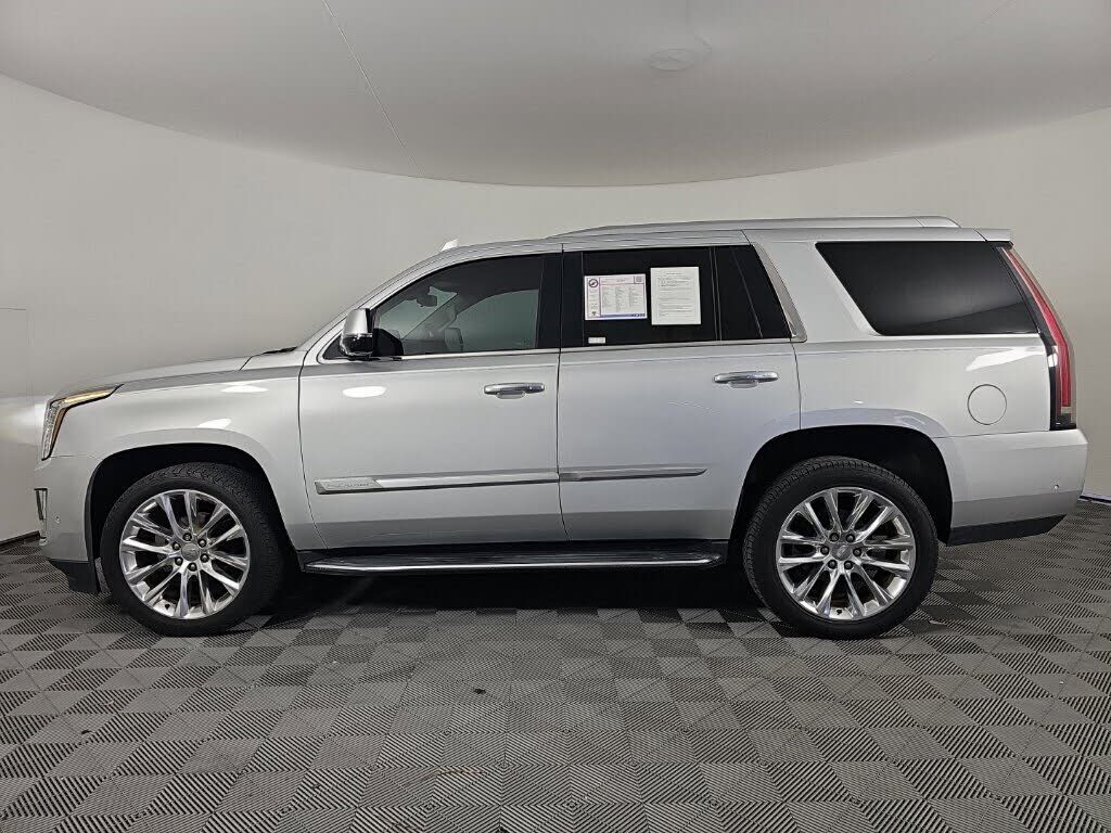 2020 CADILLAC Escalade