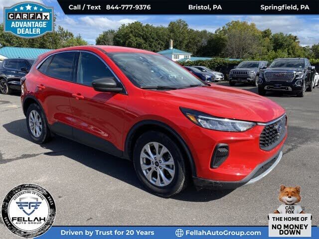 2024 FORD Escape