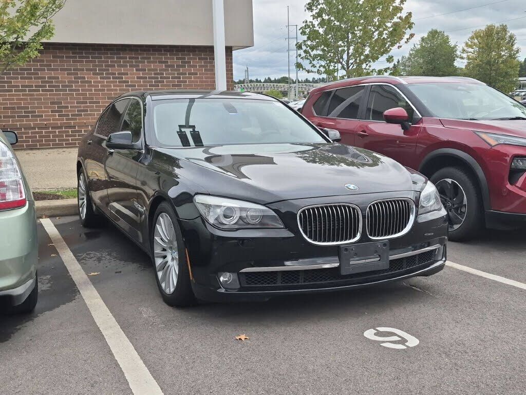 2010 BMW 7 Series