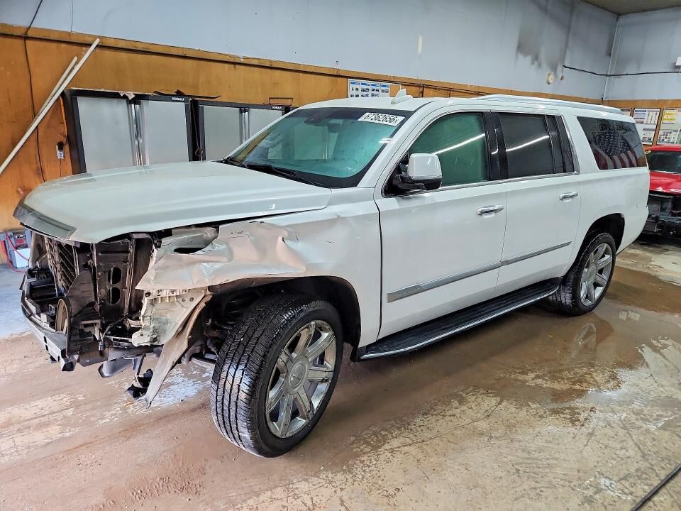 2019 CADILLAC Escalade ESV