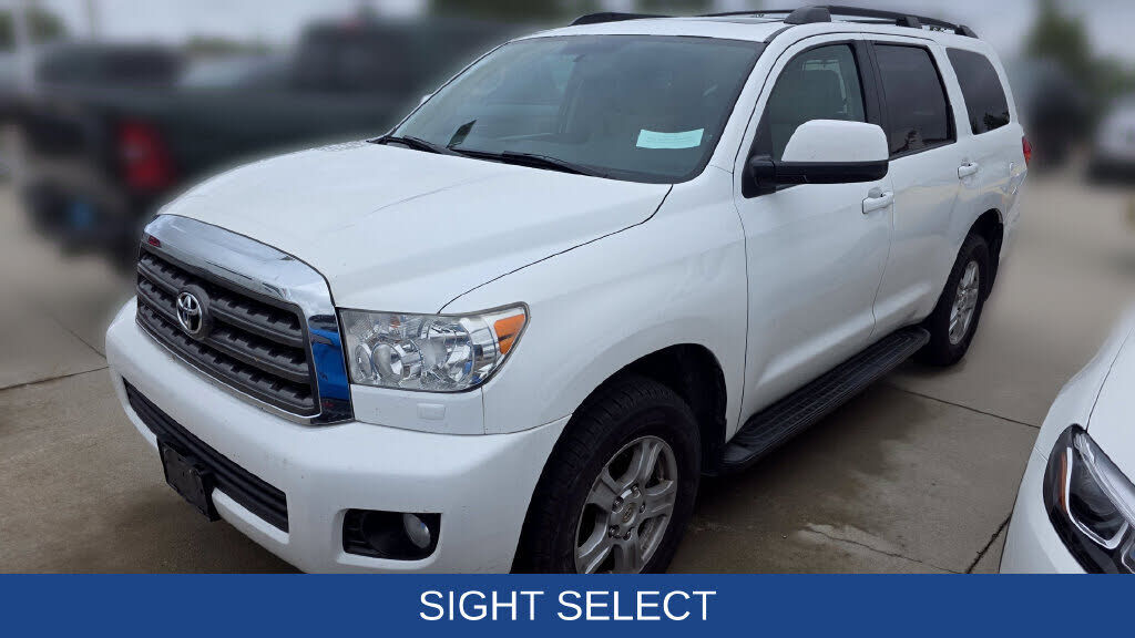 2013 TOYOTA Sequoia