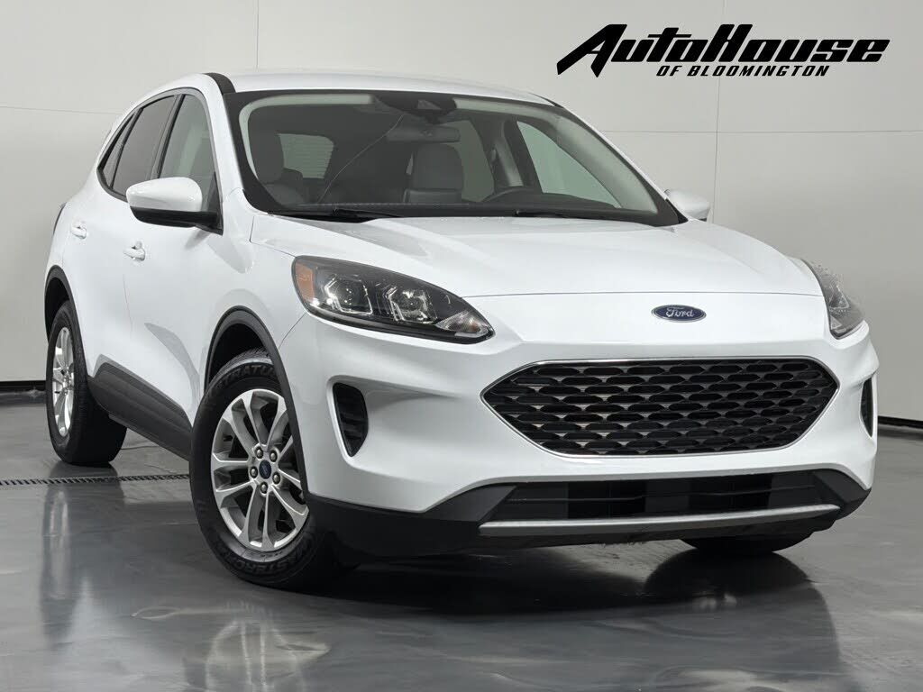 2021 FORD Escape