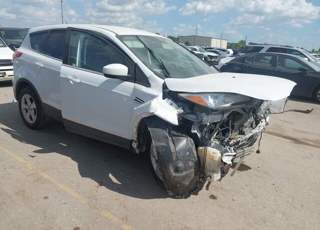 2015 FORD Escape