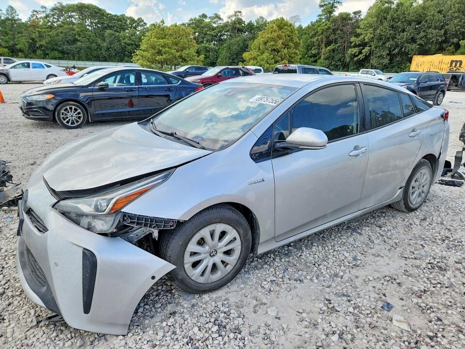2019 TOYOTA PRIUS