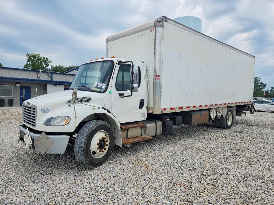 2016 FREIGHTLINER M2