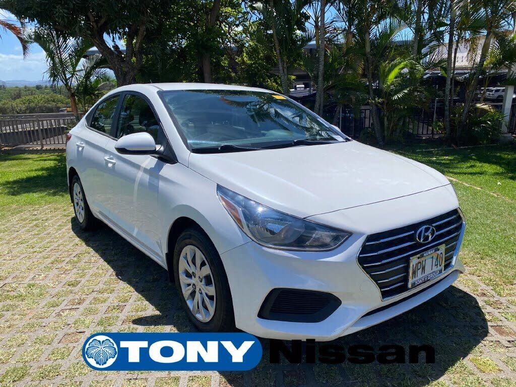 2022 HYUNDAI Accent