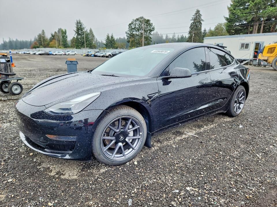 2022 TESLA Model 3