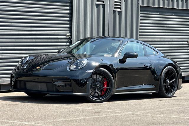 2026 PORSCHE 911