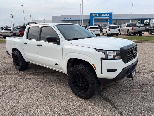 2022 NISSAN Frontier