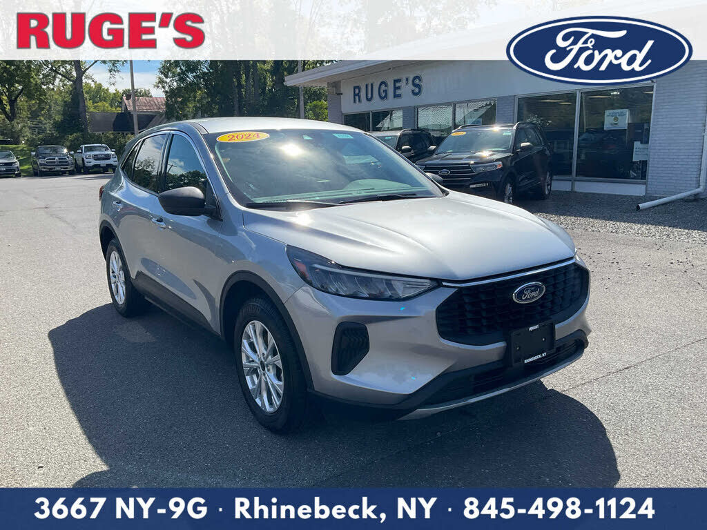 2024 FORD Escape