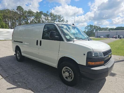 2019 CHEVROLET Express
