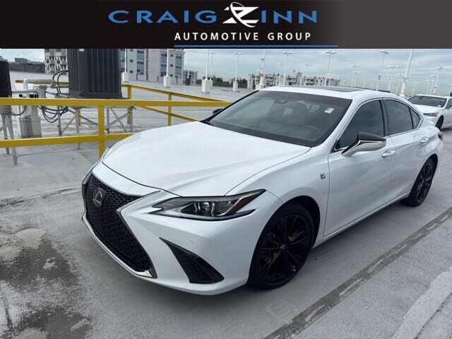 2024 LEXUS ES