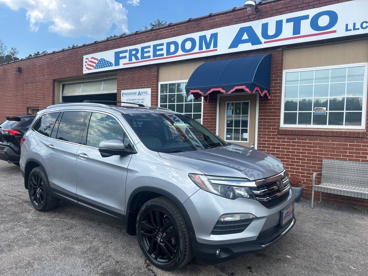 2017 HONDA Pilot