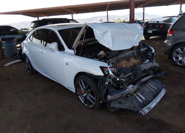 2019 LEXUS IS