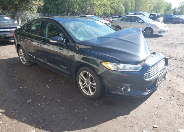 2015 FORD Fusion