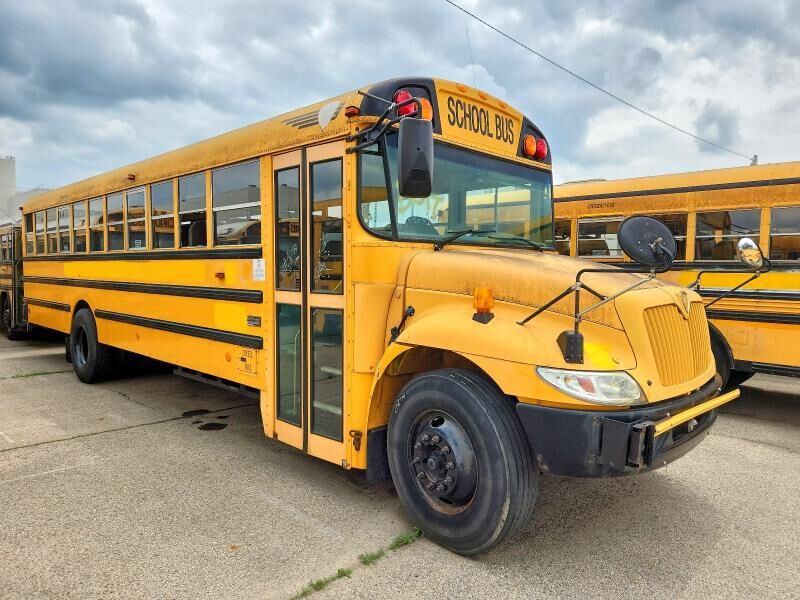 2006 IC BUS PB105