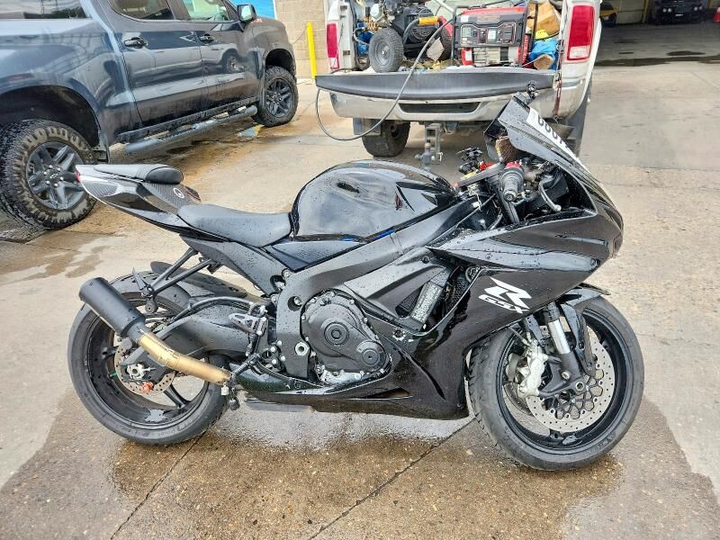 2023 SUZUKI GSX-R600