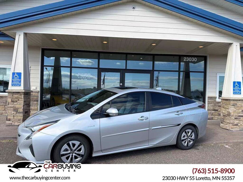 2017 TOYOTA PRIUS