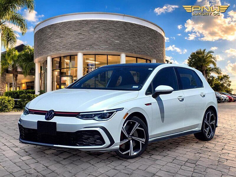 2024 VOLKSWAGEN Golf GTI