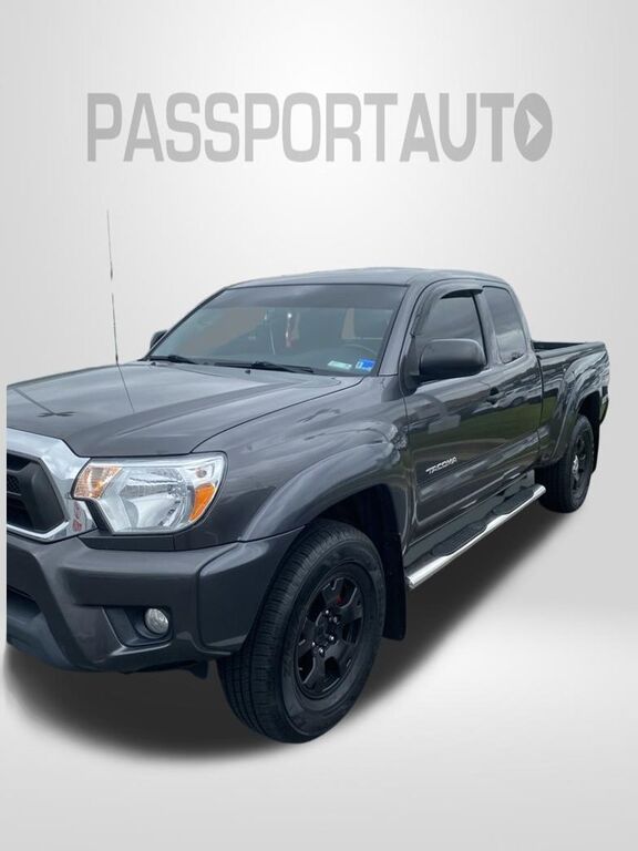 2013 TOYOTA Tacoma