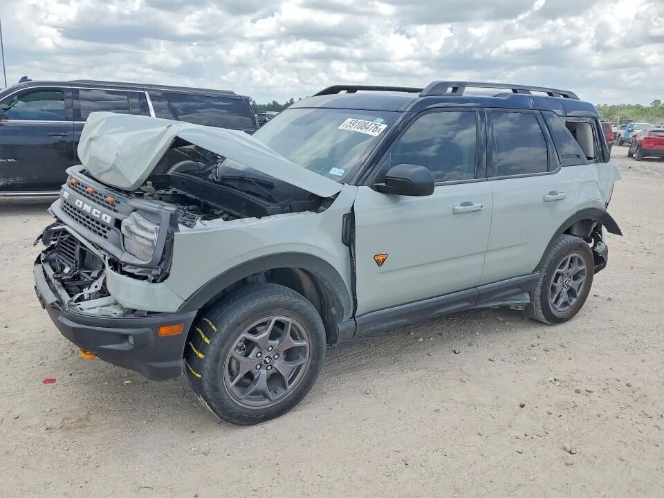 2023 FORD Bronco