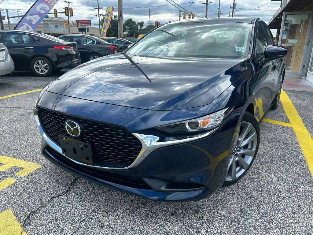 2022 MAZDA Mazda3